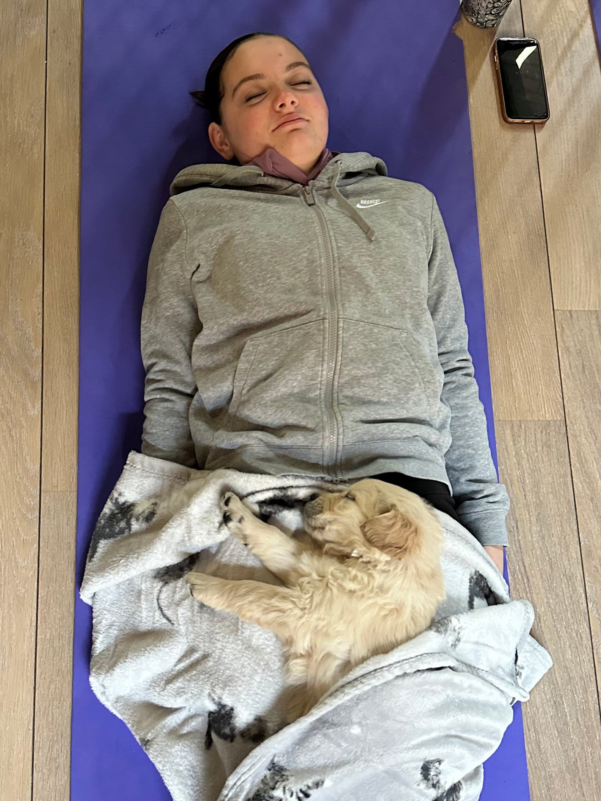 E - 🐾 Dimanche 4 octobre 2026 - PUPPY YOGA